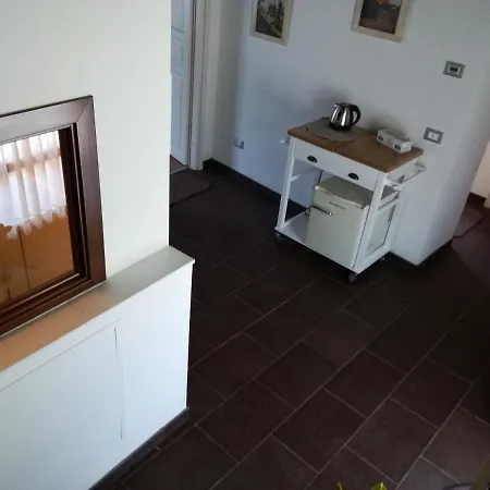 Via Di Mezzo Bed and breakfast 3*