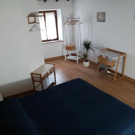 Bed & Breakfast Via Di Mezzo *